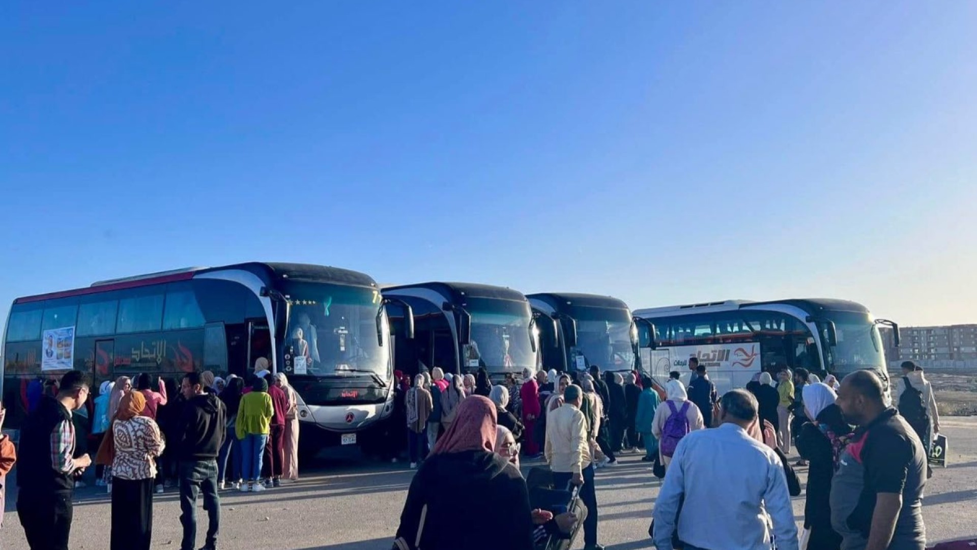 احجز رحلات الترم الدراسي مع اتحاد باص